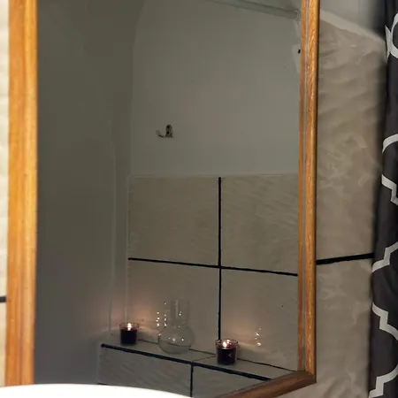 Gate Of Dawn By Kliefs - Virtual Check-in Vandrarhem *